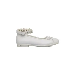 Ballerine bianche da bambina con cinturino e dettagli Dieci Baci