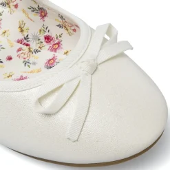 Ballerine da ragazza bianco effetto perlato Dieci Baci con cinturino