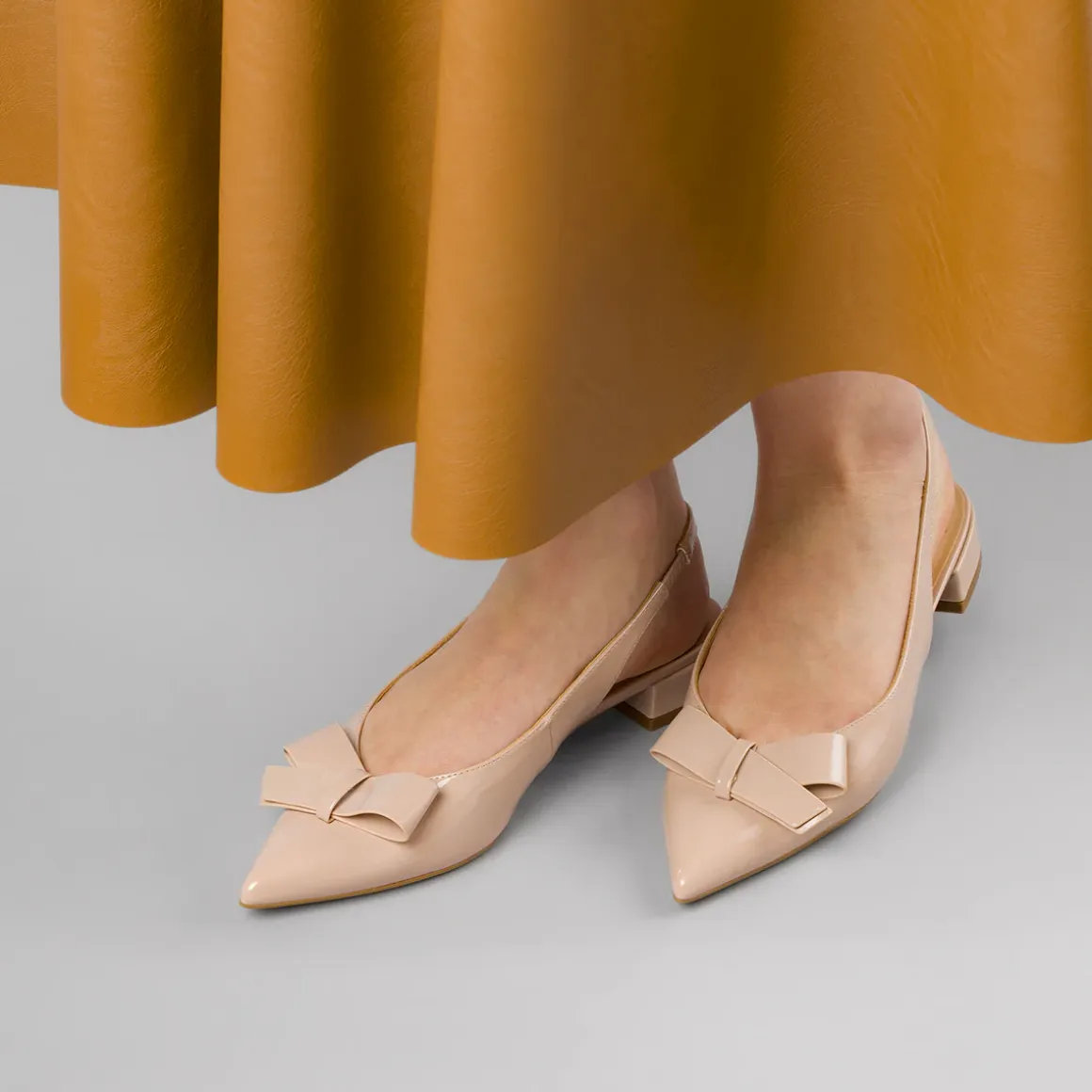 Ballerine Slingback da donna beige con fiocco e finitura lucida Swish Jeans