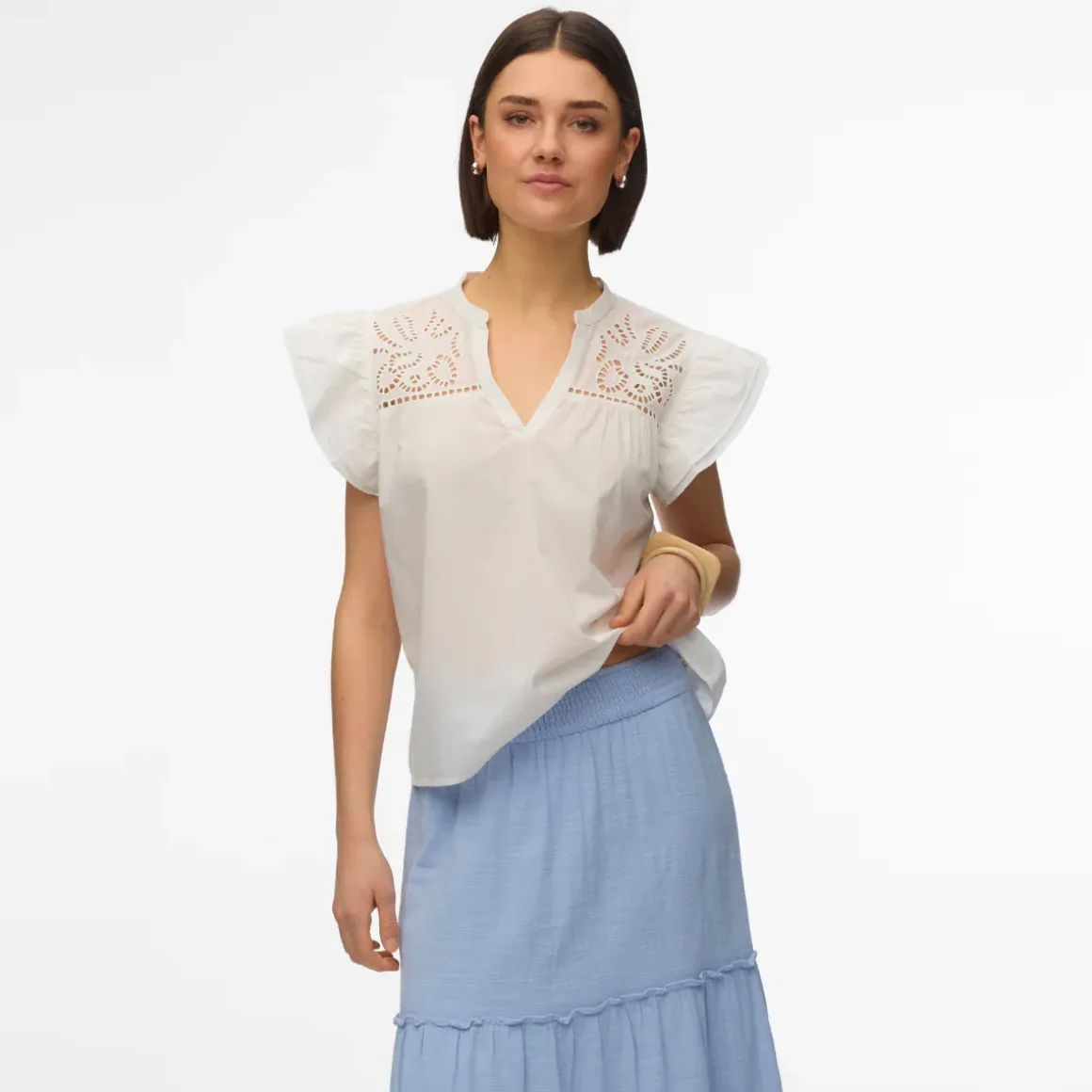 Blusa a maniche corte bianca da Donna con ricami sciangallo Vero Moda