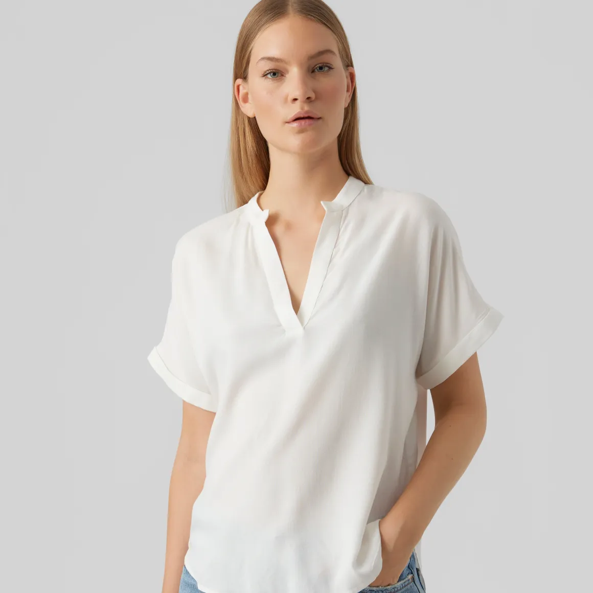 Blusa bianca da Donna a maniche corte colletto alla coreana Vero Moda