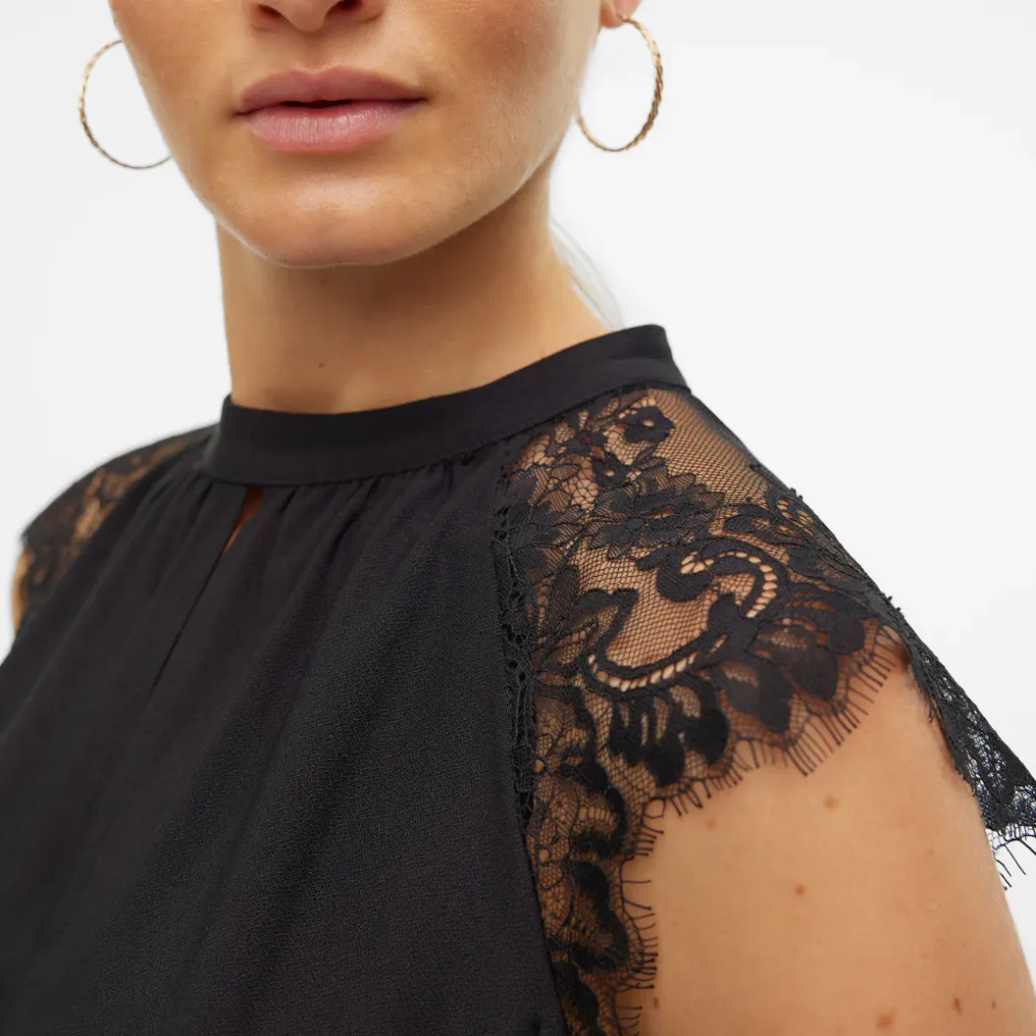 Blusa elegante nera Donna senza maniche con inserti in pizzo Vero Moda