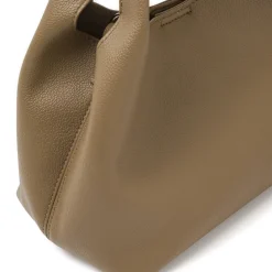 Borsa a mano da donna taupe con design morbido Lora Ferres