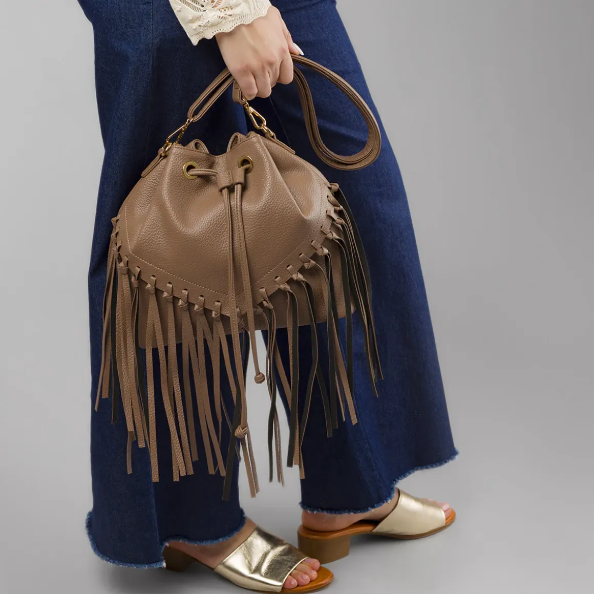Borsa a secchiello marrone da Donna con frange e tracolla Lora Ferres