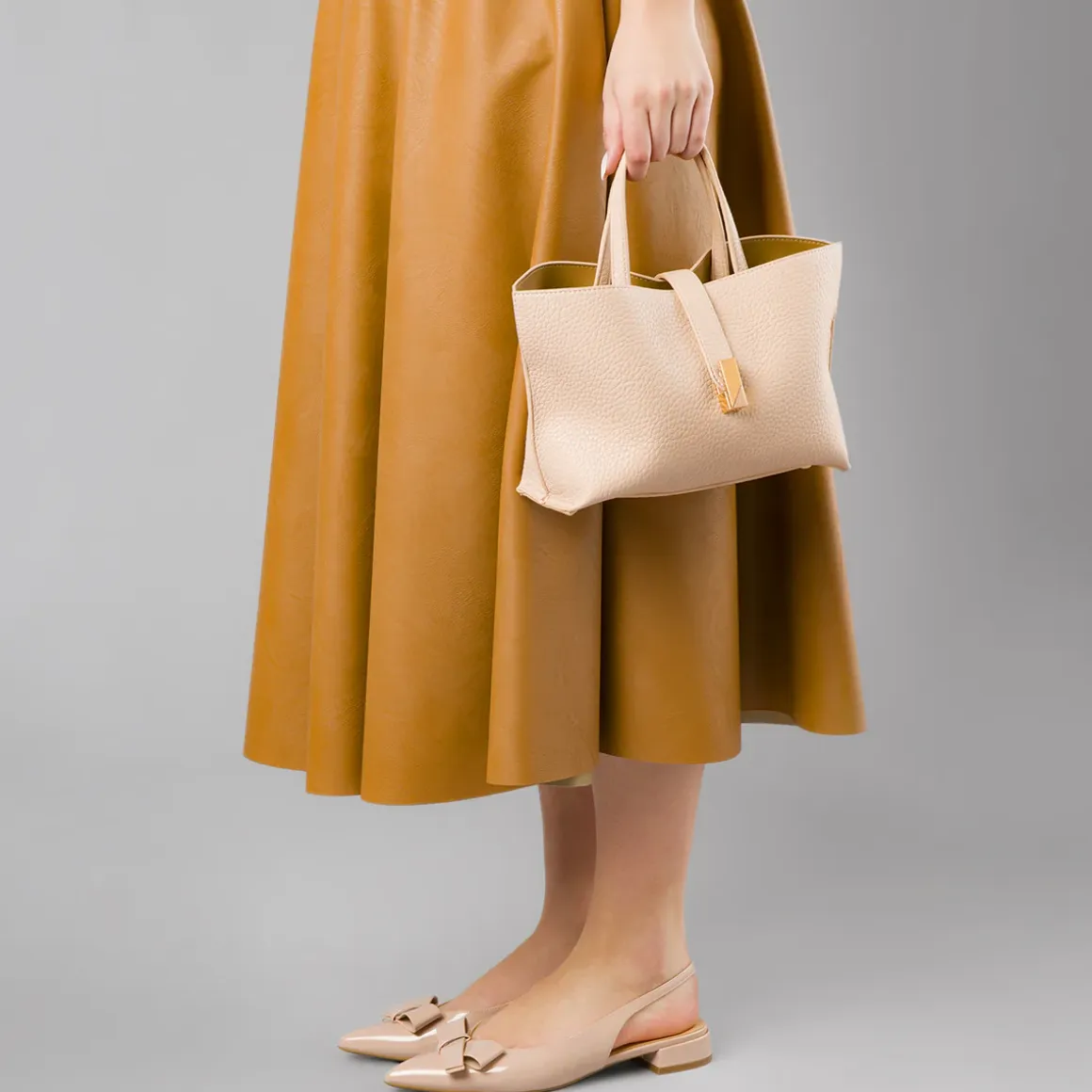 Borsa Tote Bag donna rosa Lora Ferres con tracolla e dettaglio dorato