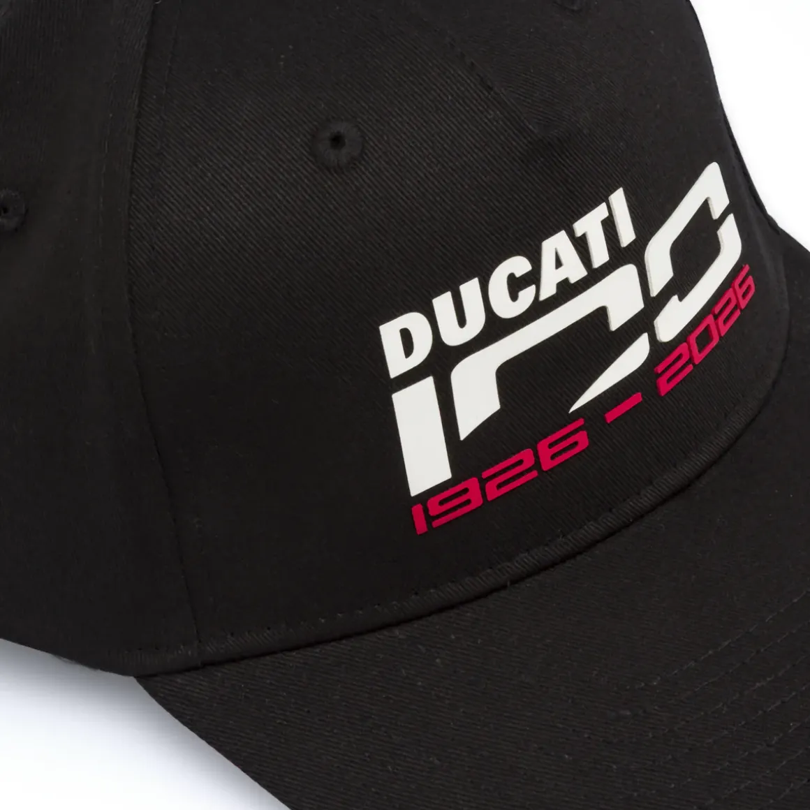 Cappellino Ducati 100 nero con visiera e dettaglio logo