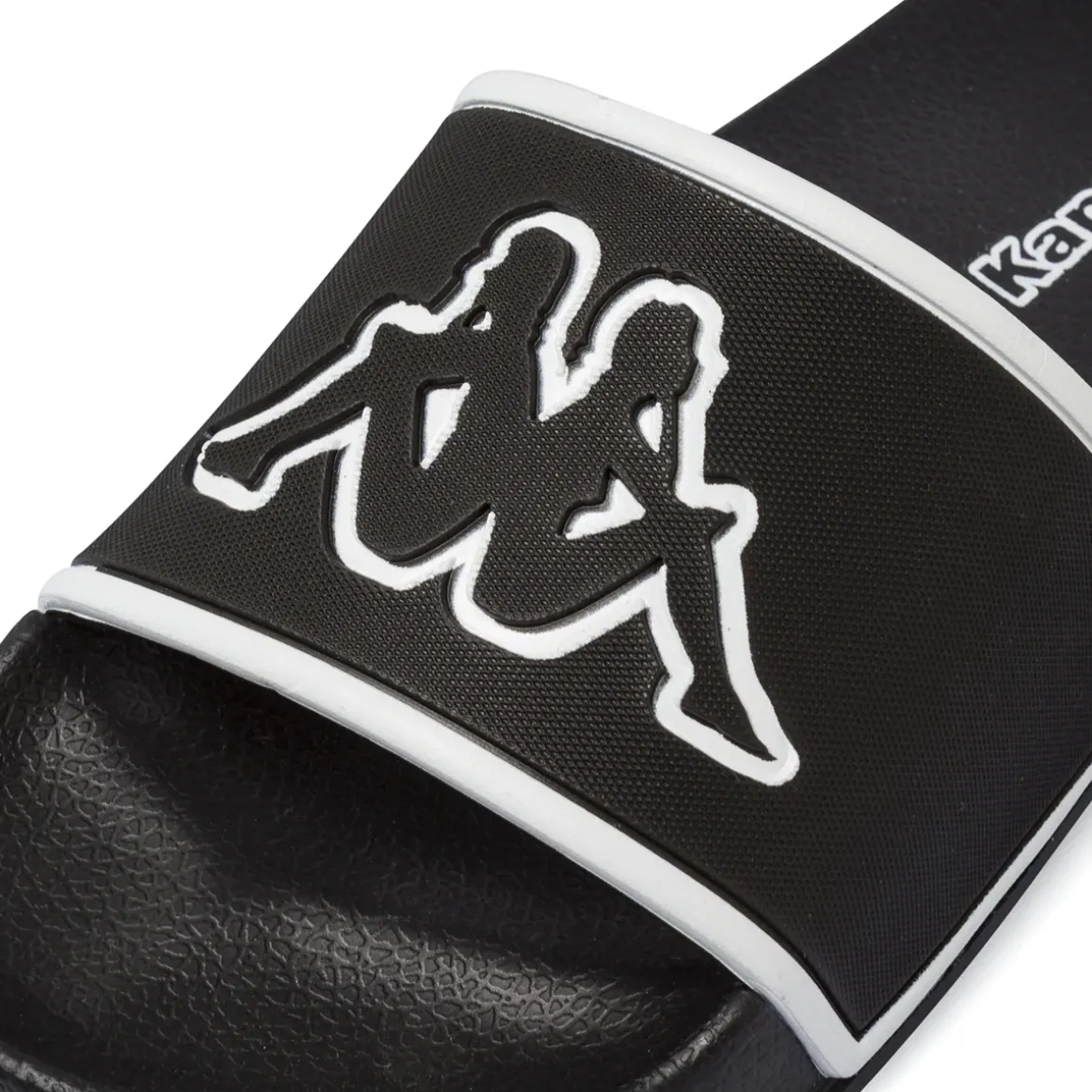 Ciabatte a fascia Bambino Nere con maxi logo bianco Kappa
