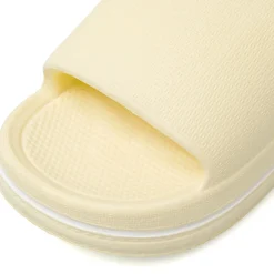 Ciabatte a fascia Donna giallo pastello con tomaia testurizzata Griff