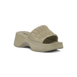 Ciabatte in gomma da Donna beige effetto plissé con zeppa De Fonseca