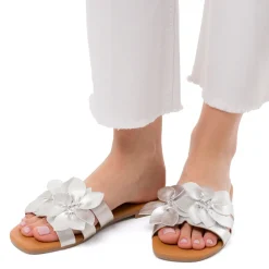 Ciabattine flat argento da Donna con motivo decorativo floreale Lora Ferres