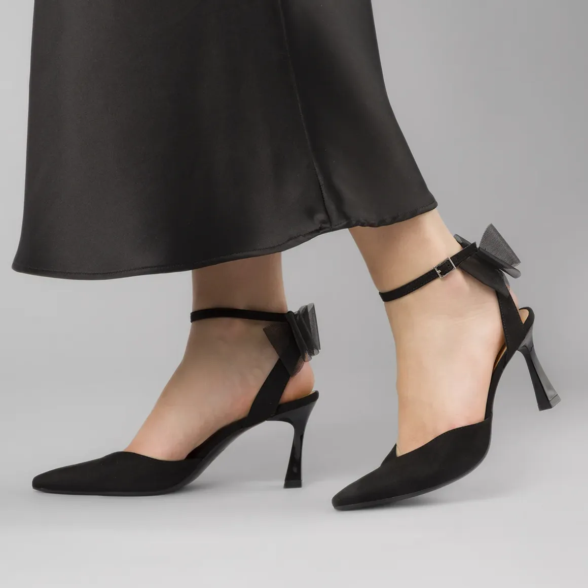 Décolleté da donna nere con tacco 8 cm e fiocco in tulle Swish Jeans