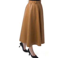 Gonna lunga da donna in similpelle marrone con cintura Swish Jeans