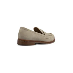 Mocassini Beige Donna effetto scamosciato con tacco Primopiano