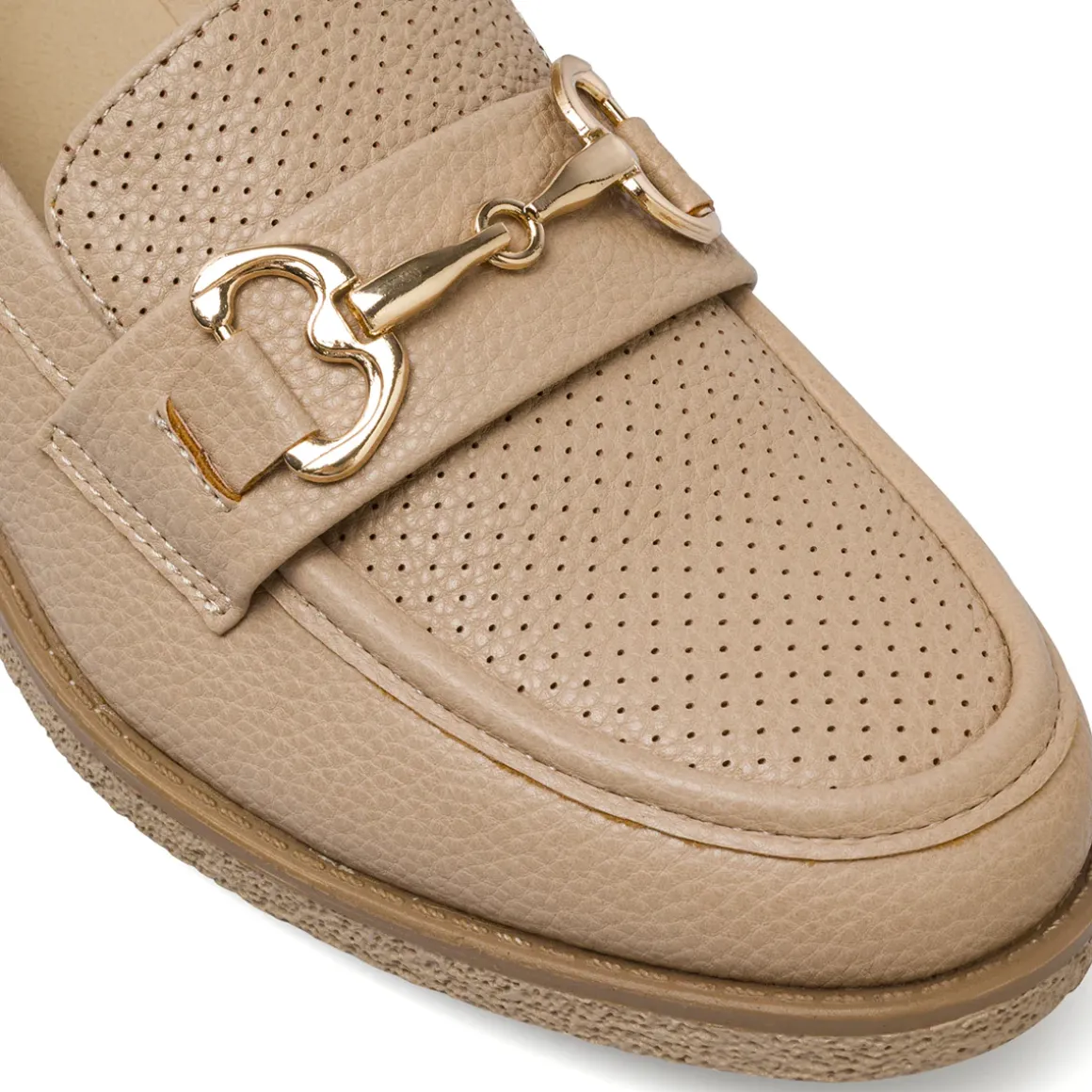 Mocassini da donna beige traforati con morsetto metallico Lora Ferres