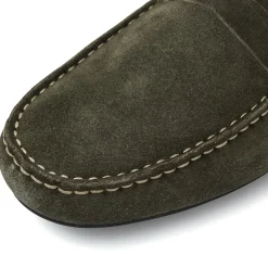Mocassini loafer verdi da Uomo in pelle effetto scamosciato Primopiano