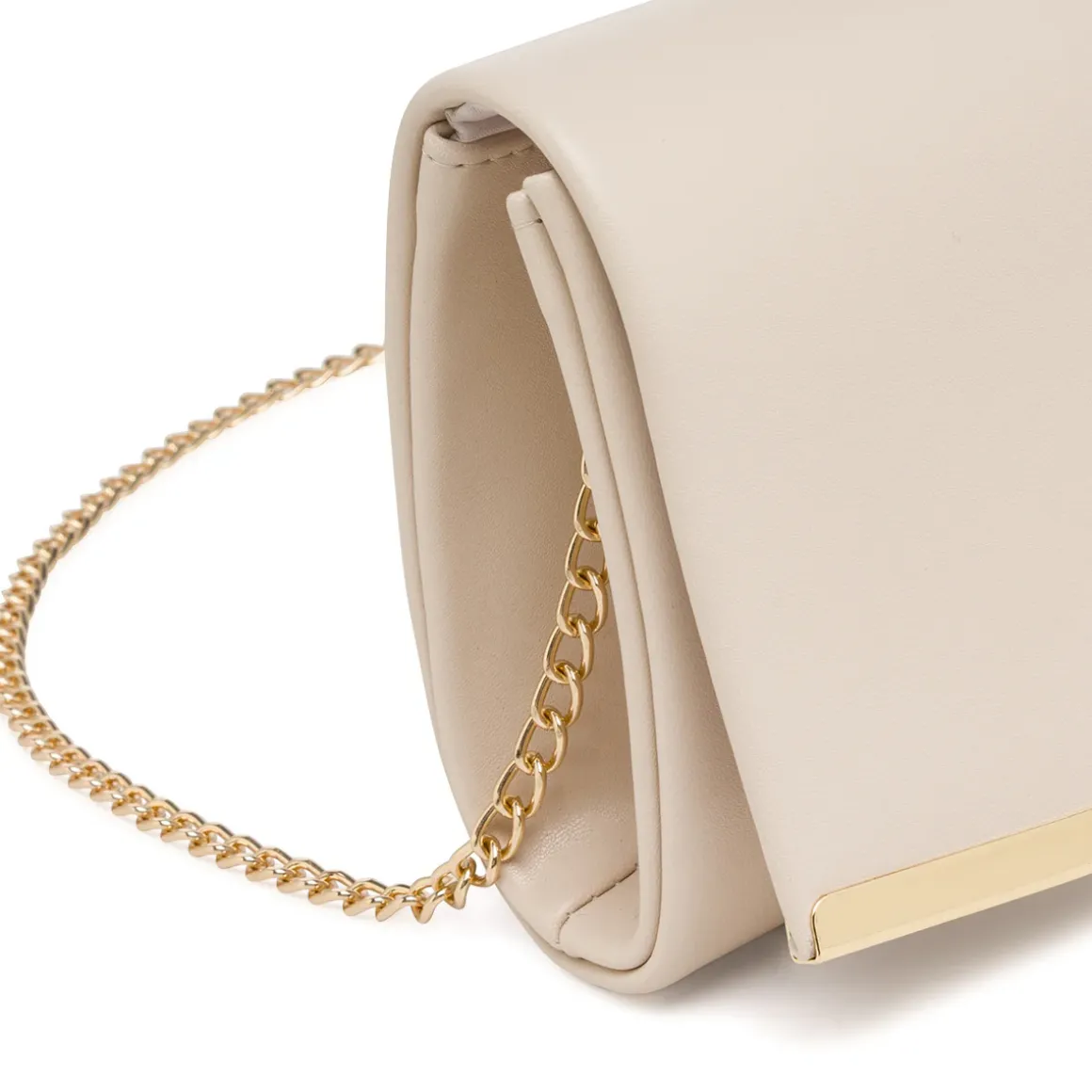 Pochette elegante da Donna nude con dettaglio oro Lora Ferres