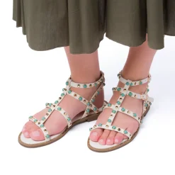 Sandali Flat Bianchi da Donna con dettaglio Borchie sulla tomaia Lora Ferres