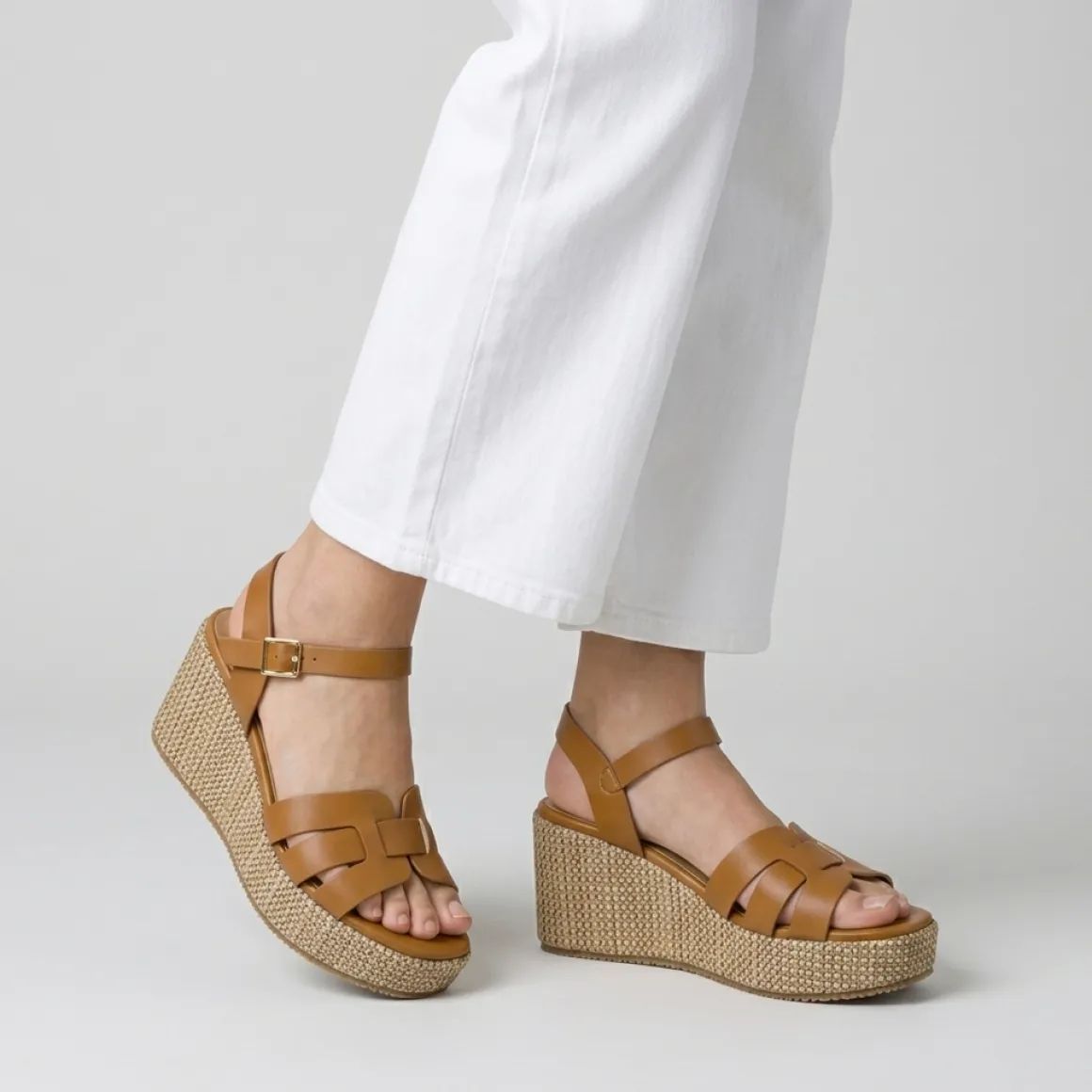 Sandali marroni da Donna con zeppa effetto rafia 8 cm Lora Ferres