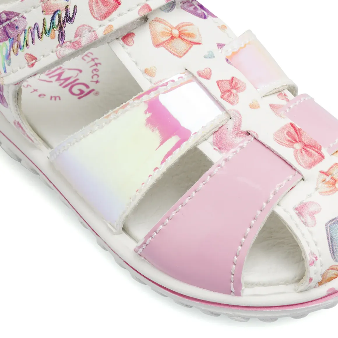 Sandali Primi passi da Bambina bianchi con stampe di cuori Primigi