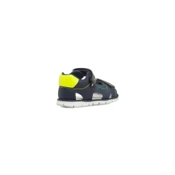 Sandali primi passi da Bambino blu effetto denim con strappo Chicco
