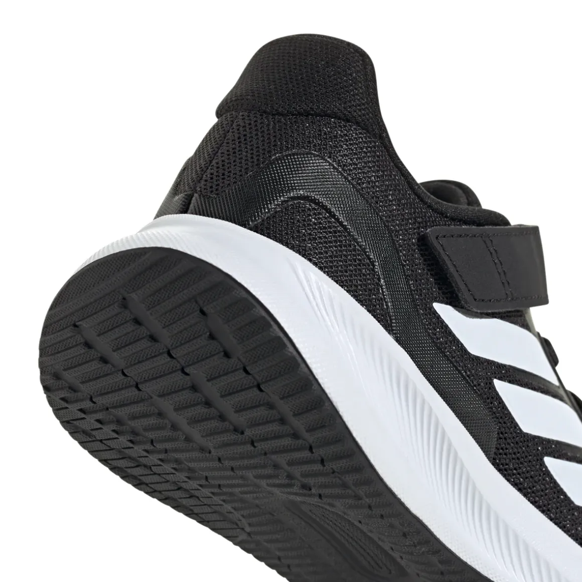 Scarpe Bambino Nere con Strappo e Cloudfoam adidas Runfalcon 5