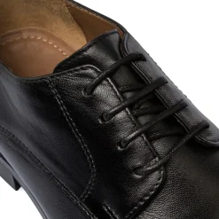 Scarpe Classiche Uomo Nere in pelle con cuciture Decorative Riflessi Urbani
