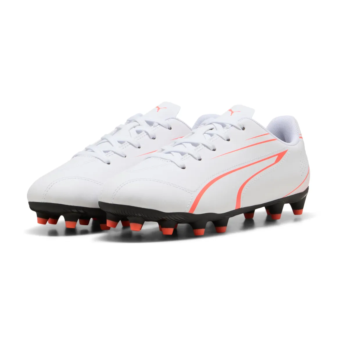 Scarpe da calcio da ragazzo bianche con logo arancione Puma Vitoria