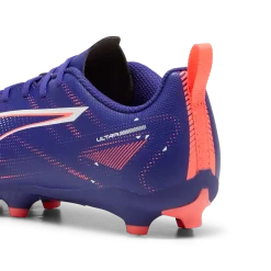 Scarpe da calcio da ragazzo viola Puma Ultra 5