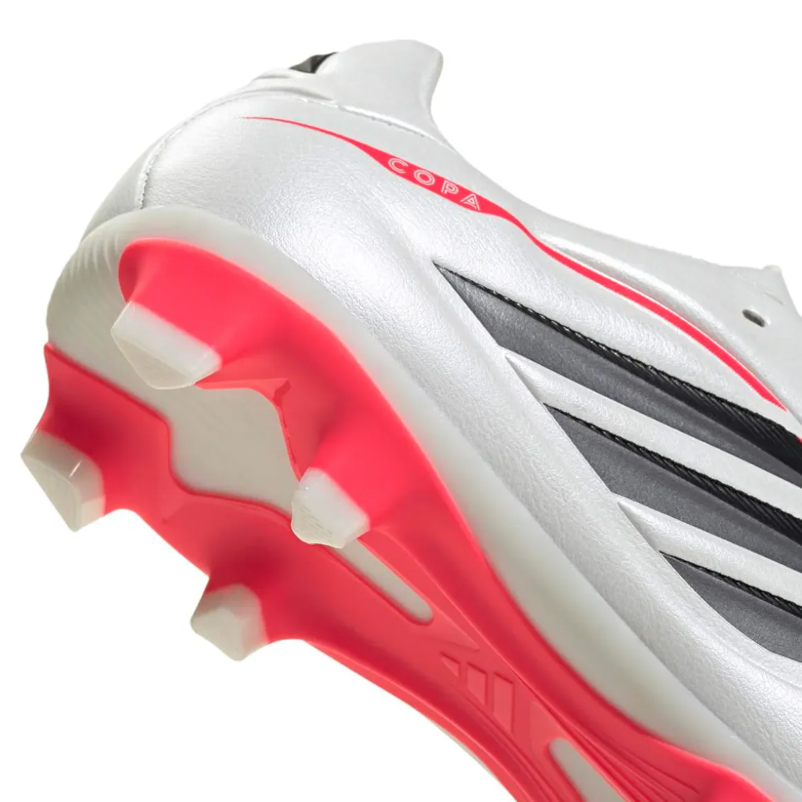 Scarpe da calcio Ragazzo Bianche adidas COPA PURE IV CLUB FG/MG J