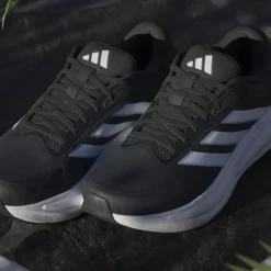 Scarpe da corsa su strada nere adidas Response 2 Cloudfoam da Uomo