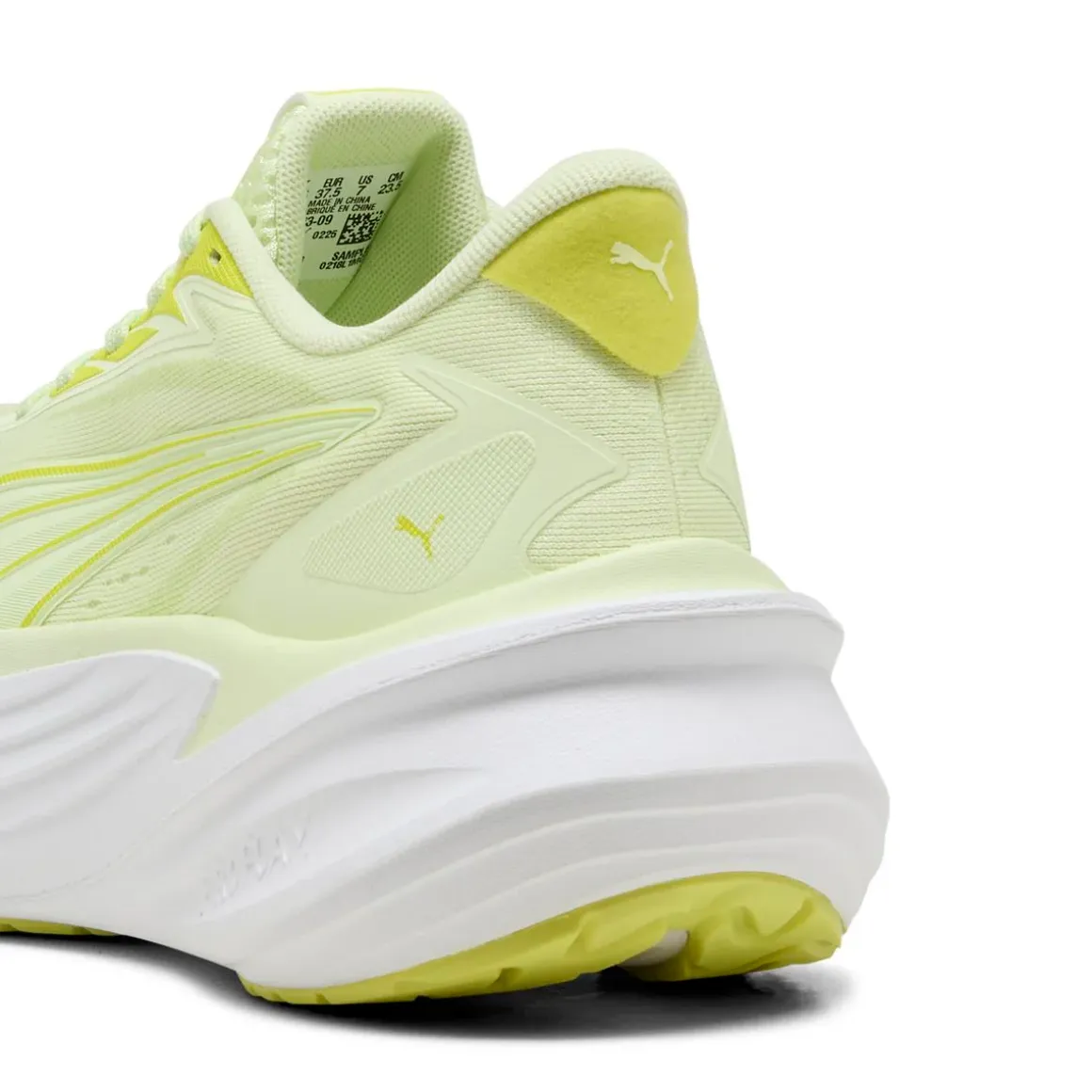 Scarpe da corsa su strada Puma Maxima Pro Lux giallo fluo da Donna