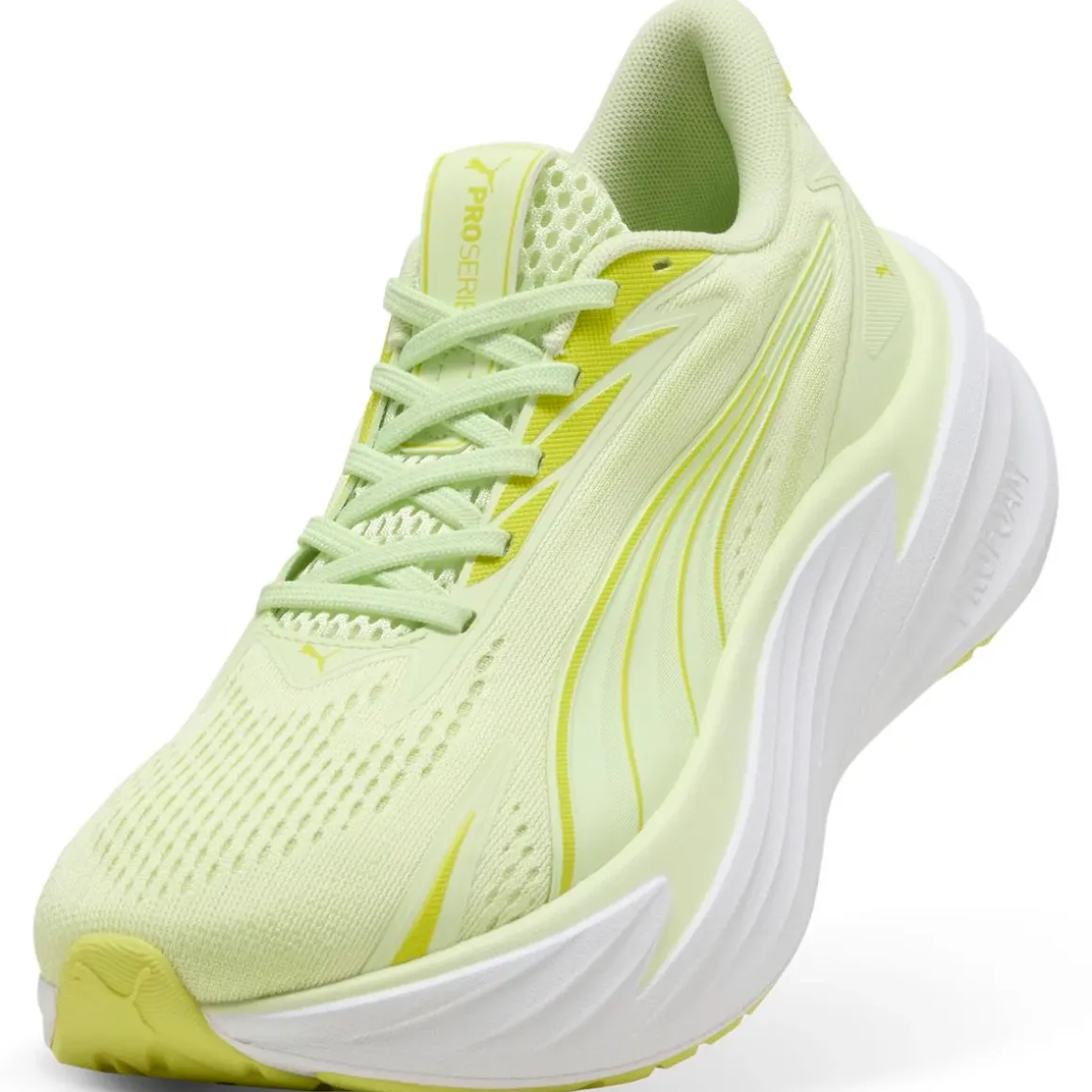 Scarpe da corsa su strada Puma Maxima Pro Lux giallo fluo da Donna