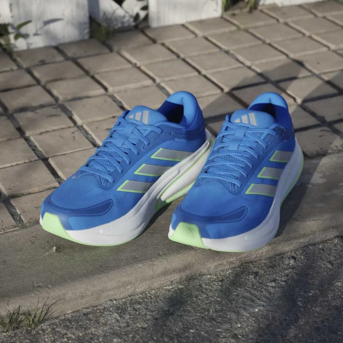 Scarpe da running uomo adidas Response 2 blu con intersuola Cloudfoam