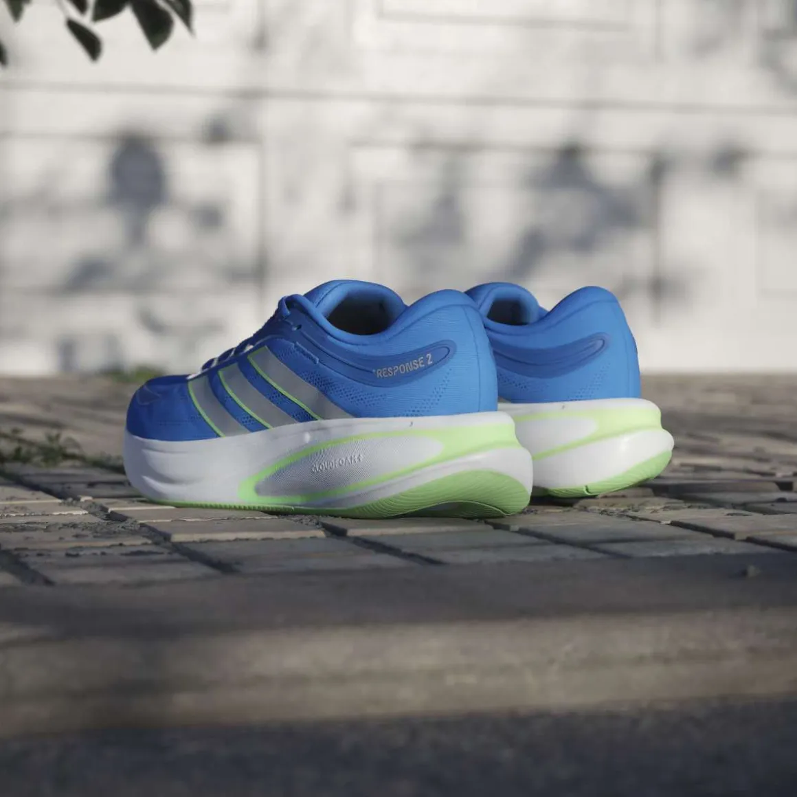 Scarpe da running uomo adidas Response 2 blu con intersuola Cloudfoam