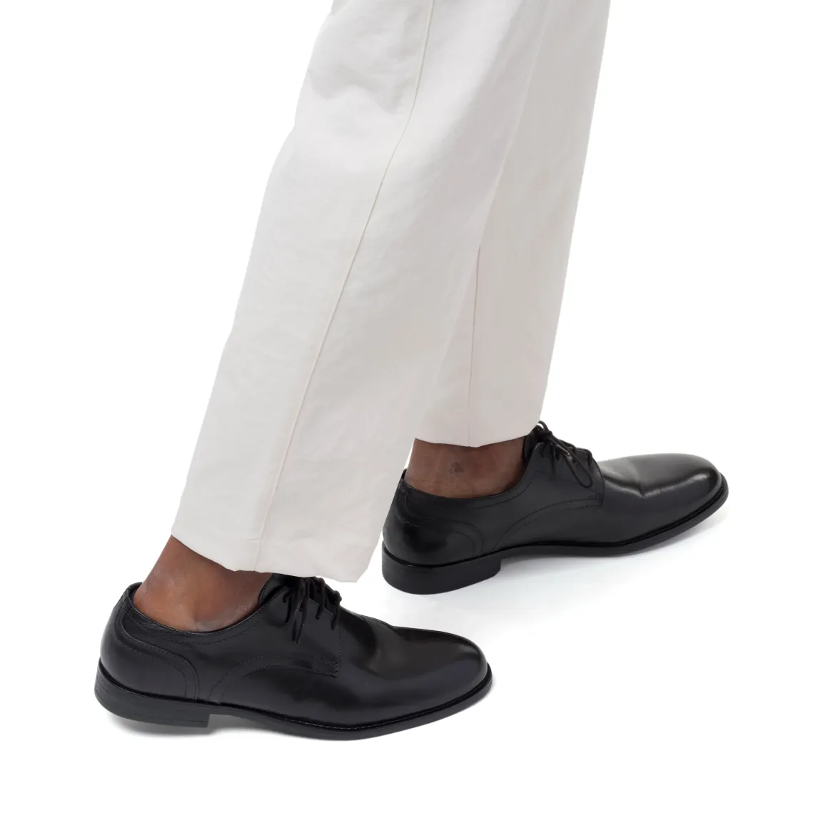 Scarpe Eleganti Uomo nere in pelle con allacciatura Derby La Cuoieria