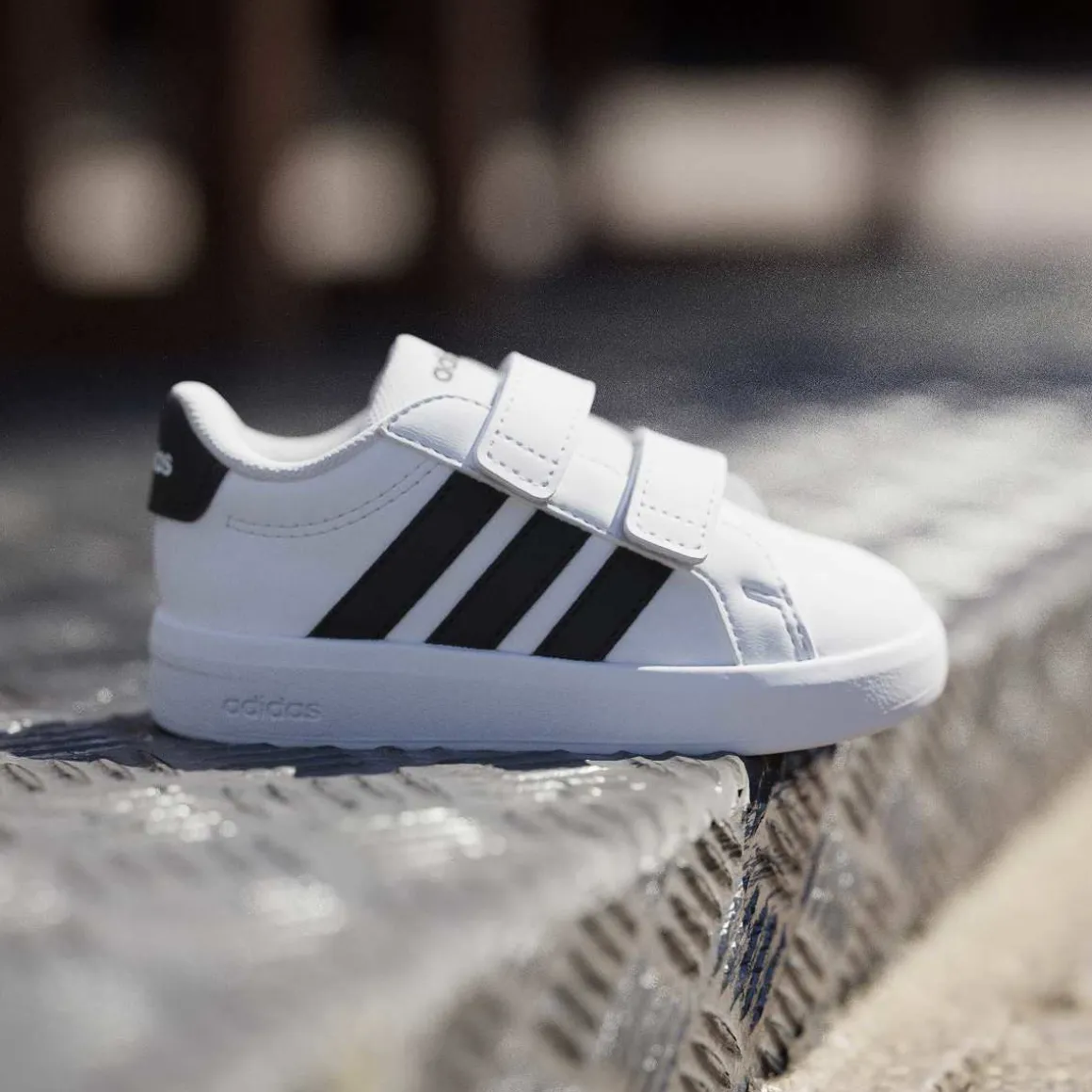 Scarpe Primi Passi Bambino bianche con strappo adidas Grand Court 3.0