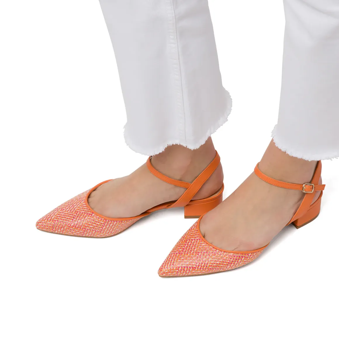 Scarpe slingback con tacco basso arancioni effetto rafia da Donna con cinturino Lora Ferres