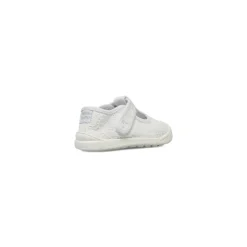 Sneakers Bianche Bambina effetto pizzo e chiusura a strappo Chicco