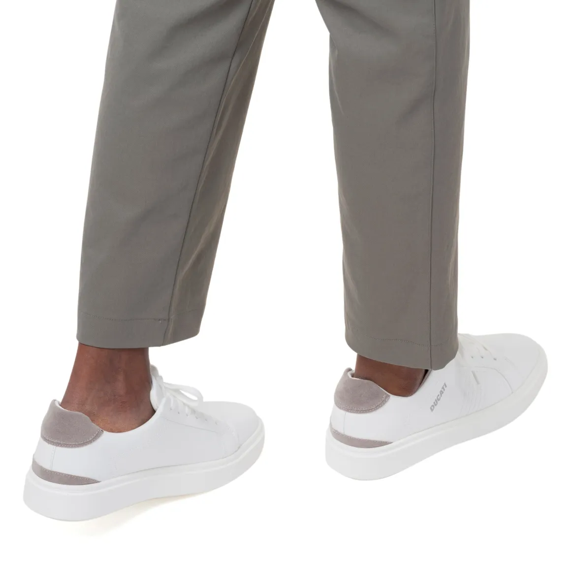 Sneakers bianche con dettagli grigi da Uomo Ducati