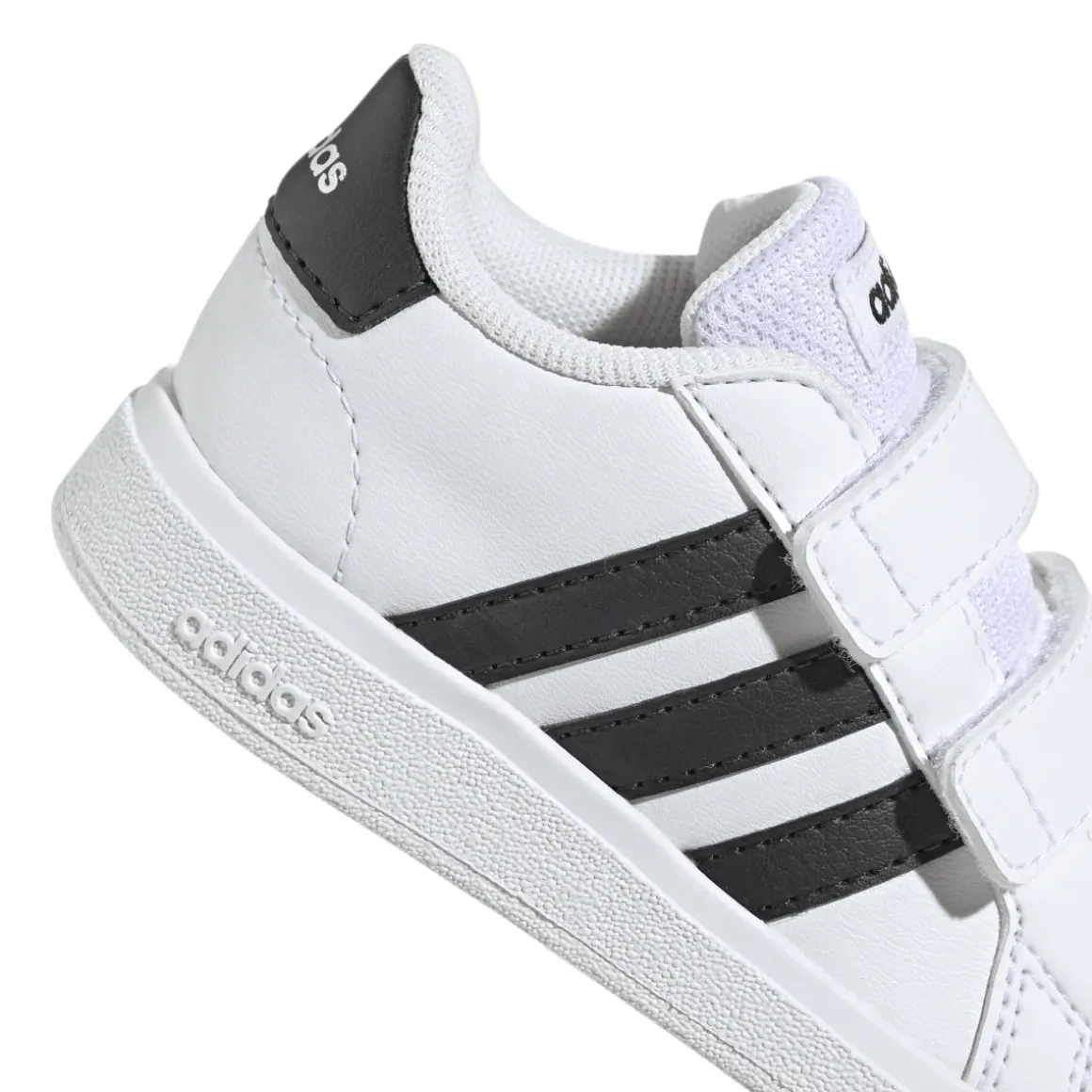 Sneakers bianche da Bambino adidas Grand Court 2.0 con strappo