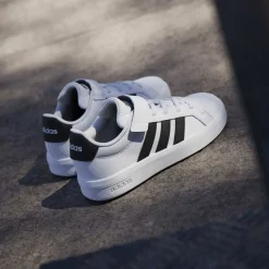 Sneakers bianche da Bambino con logo nero adidas Grand Court 3.0