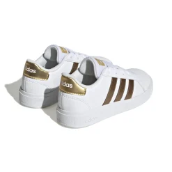 Sneakers bianche da ragazza con strisce oro adidas Grand Court 2.0 K
