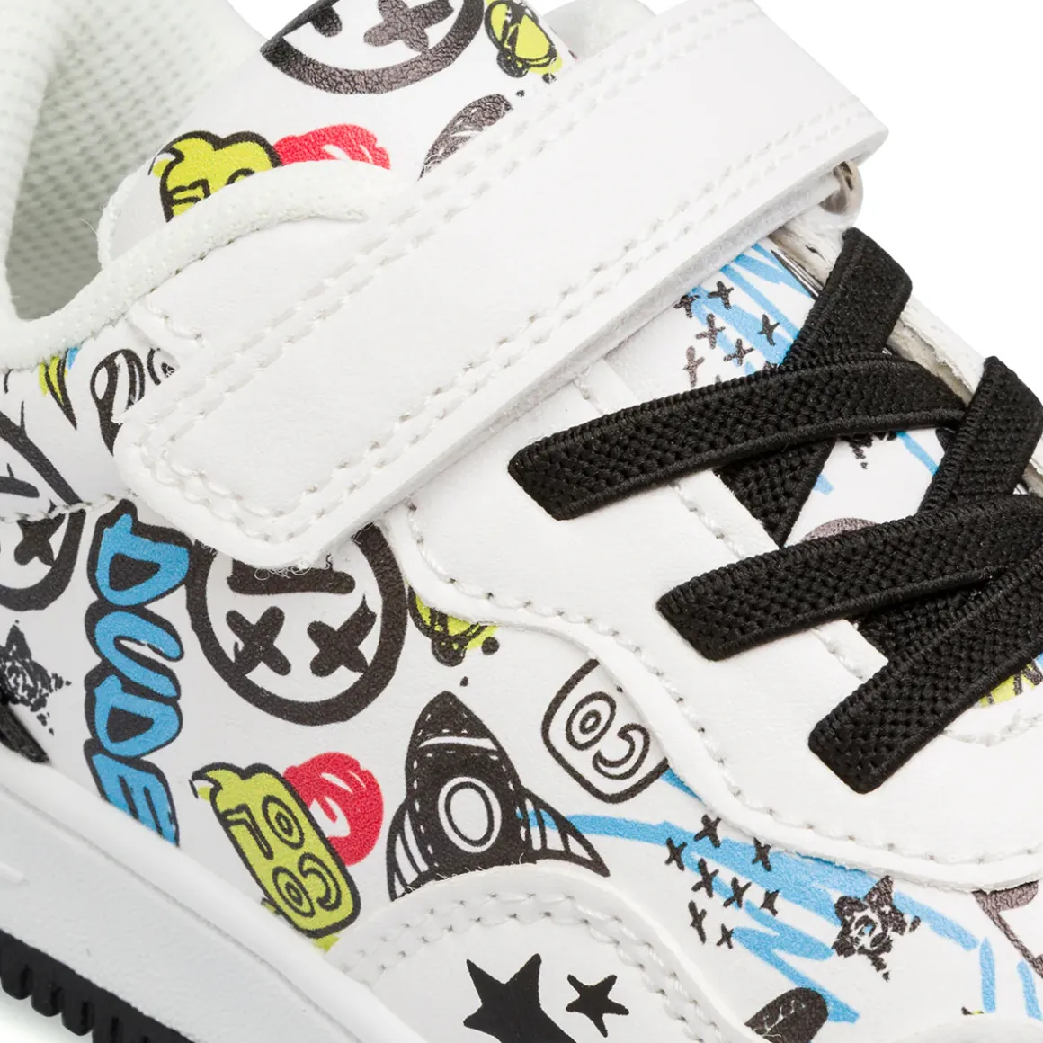 Sneakers bianche da Ragazzo con stampa graffiti Space Boy