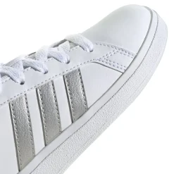 Sneakers bianche da ragazzo con strisce argento adidas Grand Court 2.0 K