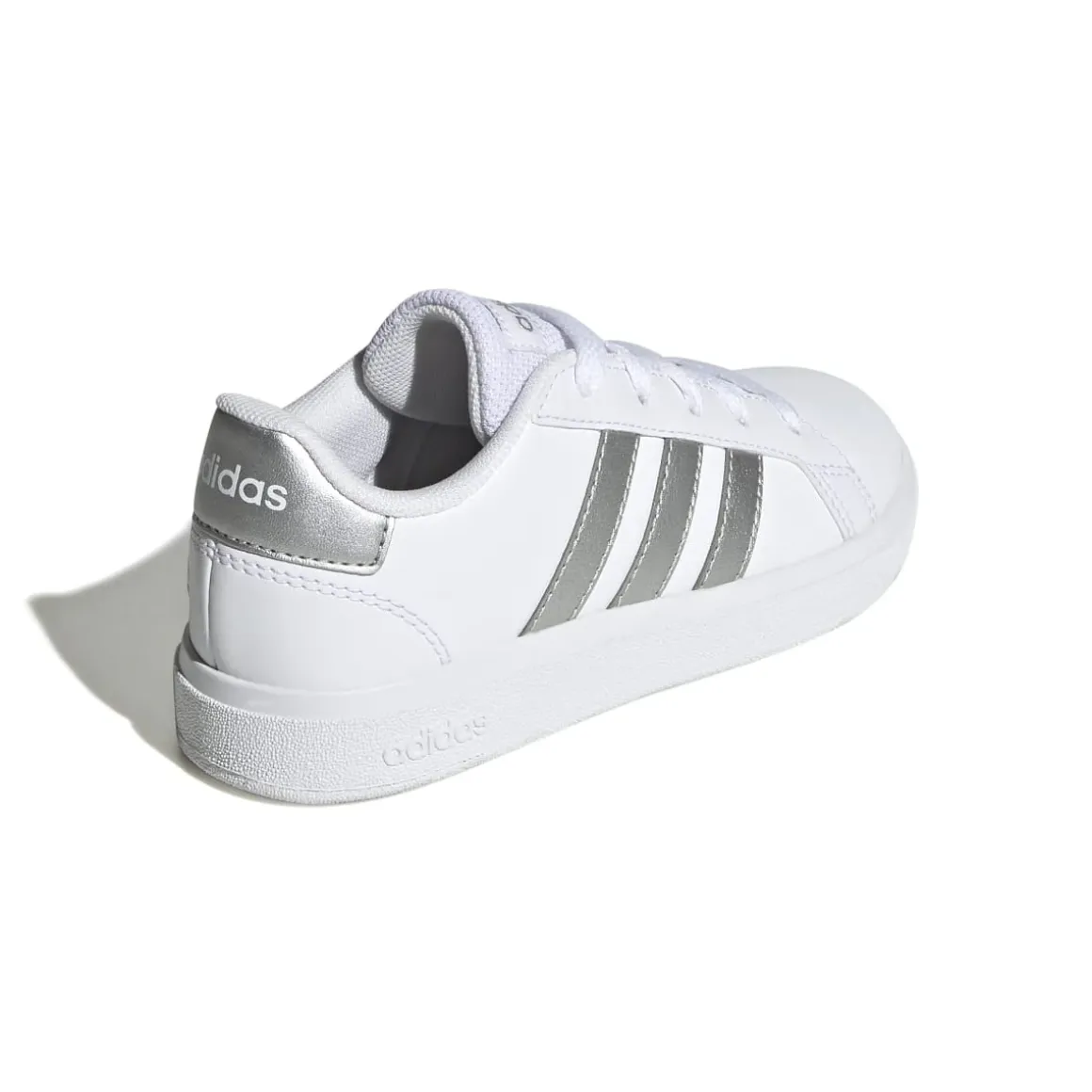Sneakers bianche da ragazzo con strisce argento adidas Grand Court 2.0 K