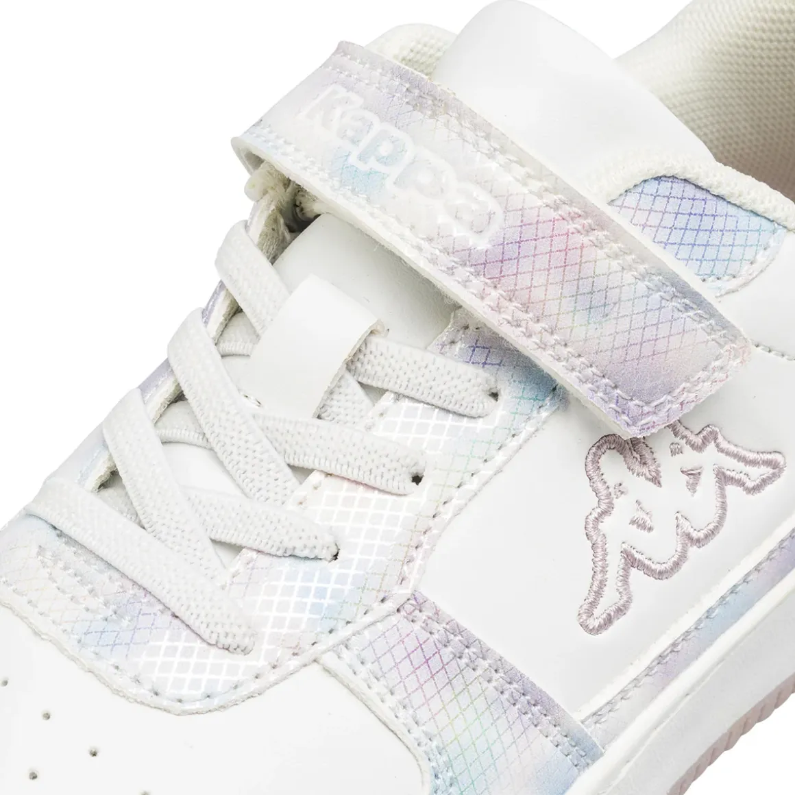 Sneakers da bambina Kappa bianche con strappo e dettagli iridescenti