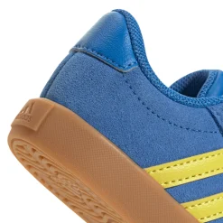 Sneakers da bambino e bambina blu con dettagli gialli adidas VL Court 3.0