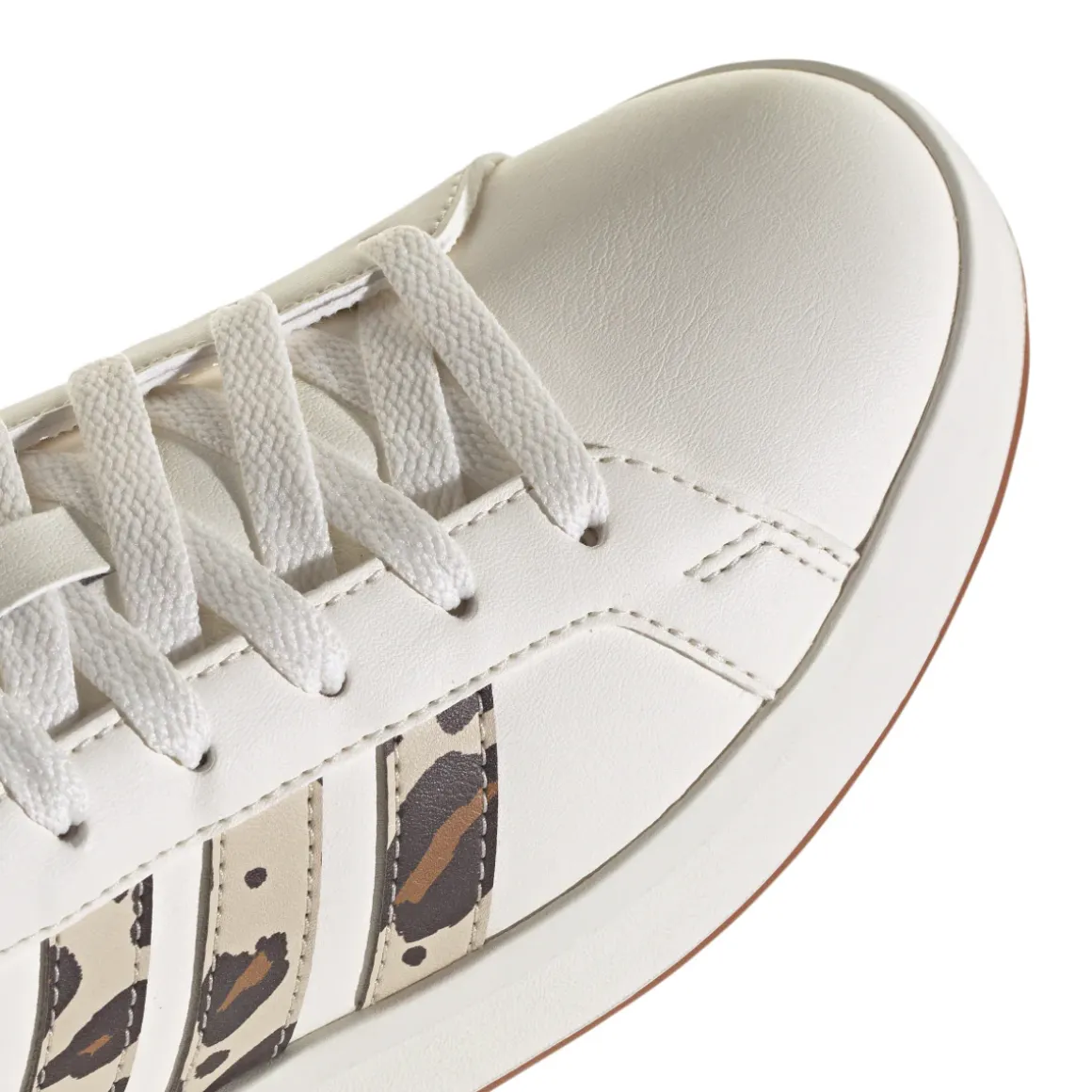 Sneakers da Ragazza adidas Grand Court 3.0 bianche e stampa animalier