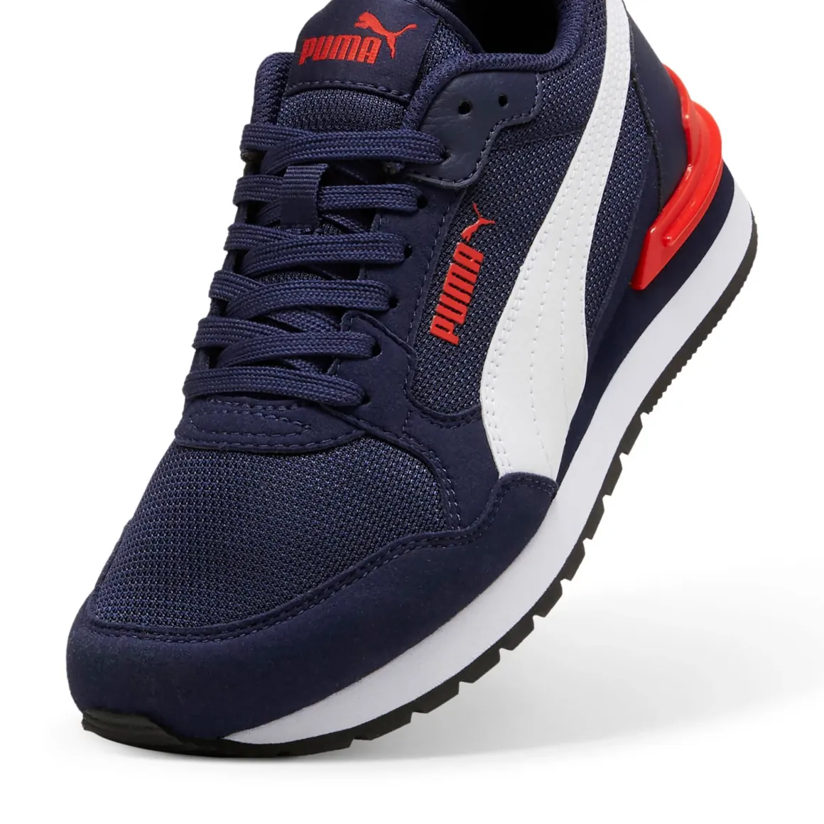 Sneakers da ragazzo blu in tessuto mesh con dettagli rossi Puma Runner V4 Mesh