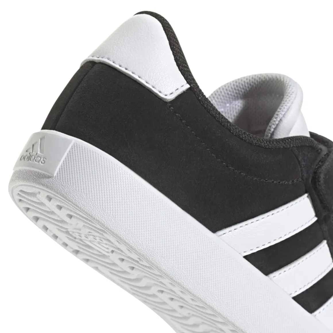 Sneakers da ragazzo nere e bianche con logo adidas VL Court 3.0